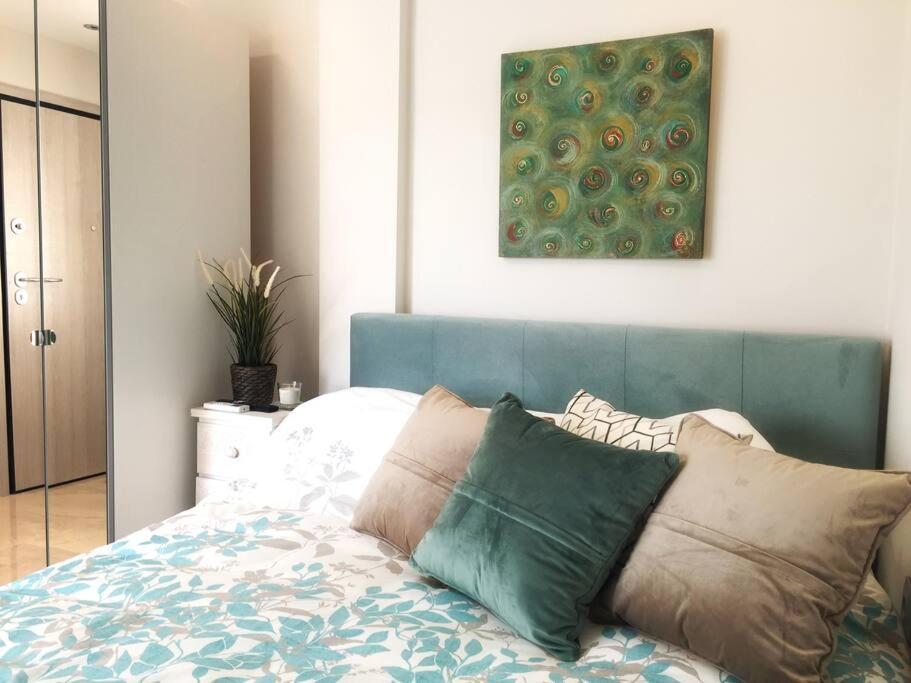 Emerald Mini Suite:Your Deluxe Studio In Kalamaria เทสซาโลนิกิ ภายนอก รูปภาพ